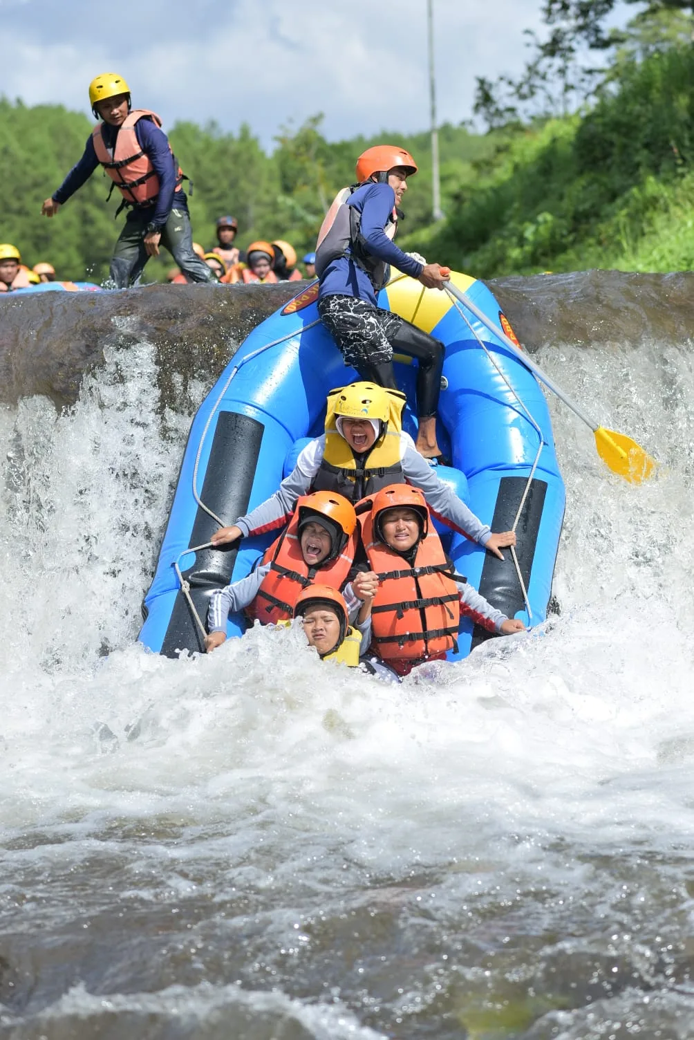 Rafting di Songgon Banyuwangi: Pengalaman Seru Bersama Kalisawah Adventure