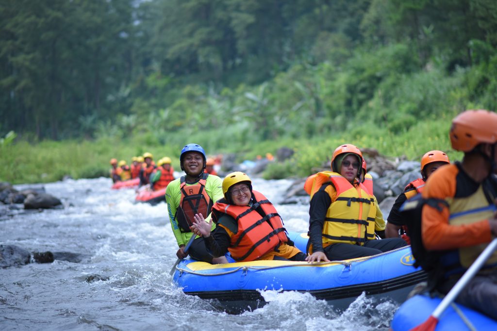 Rafting Kalisawah Adventure, Rafting Songgon Banyuwangi, Rafting Banyuwangi, Banyuwangi Rafting, Hutan Pinus Songgon