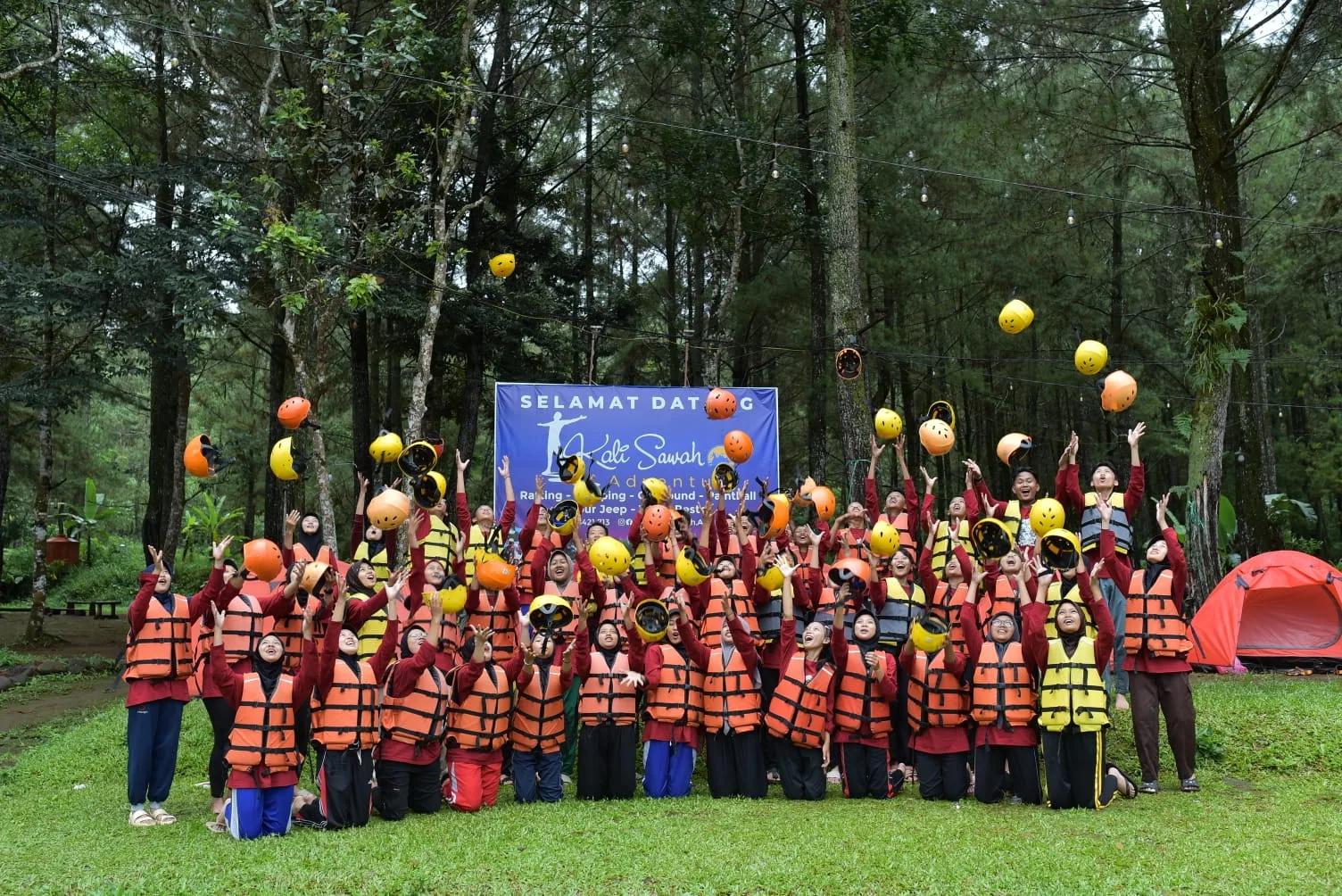 Keseruan rafting bersama Kalisawah Adventure