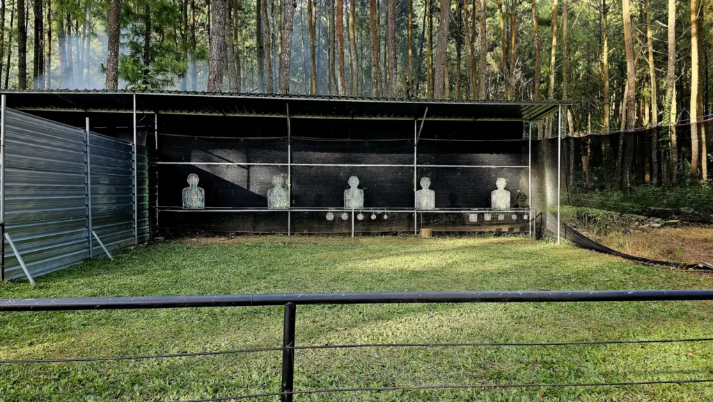 Arena Shooting Target Experience di Kalisawah Adventure Banyuwangi